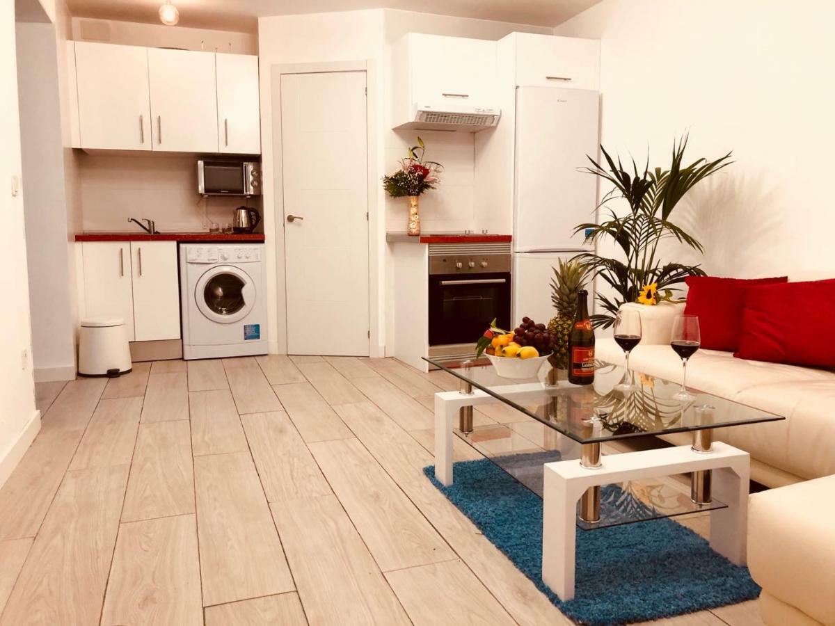 Apartment In Sol Madrid Eksteriør billede